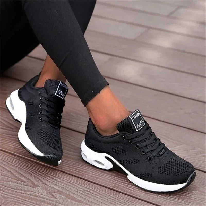 Lichte Mesh Sneakers Dames